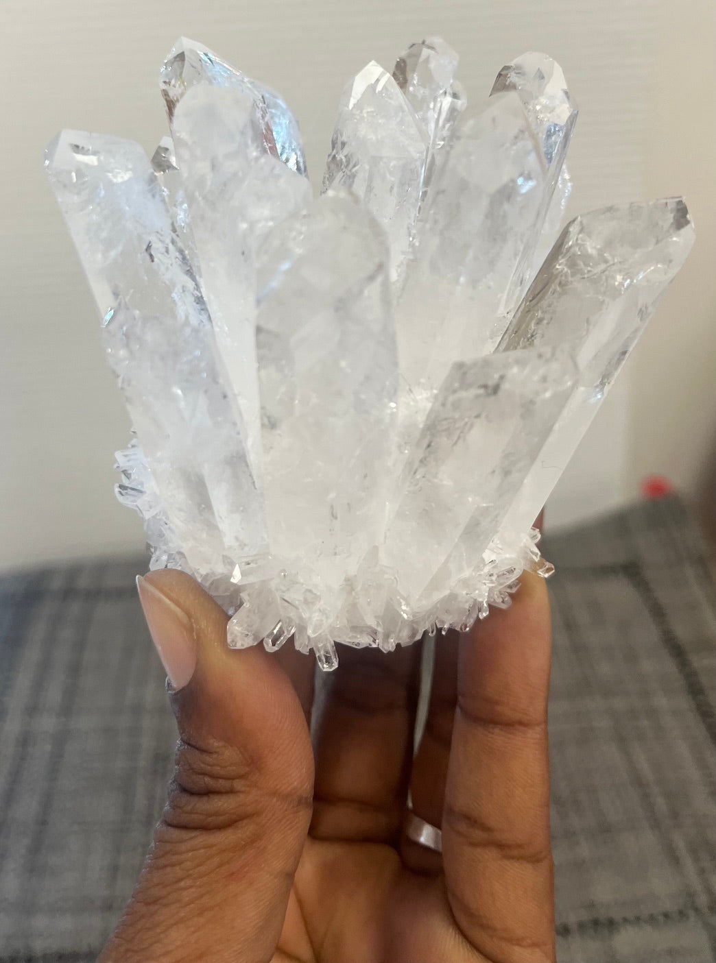 Druse de Cristal de Roche naturel – Bouquet de pointes de Quartz – Pièce unique ✨